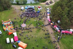 Festyn Integracyjny  nad jeziorkiem w Żukowie