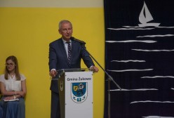 Starosta Kartuski Bogdan Łapa przemawia do zebranych