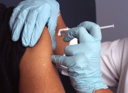 Refundacja szczepionek przeciwko grypie w sezonie 2023/2024 