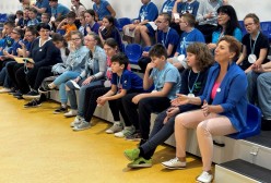 Uczniowie podczas Międzyszkolnych Niebieskich Igrzysk